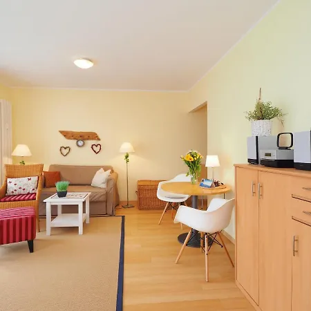 Apartment Kaiservillen - 1-raum-ferienwohnung Mit Balkon D123 *